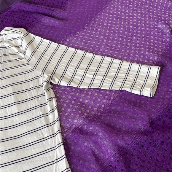 Striped top - Picture 3 of 6